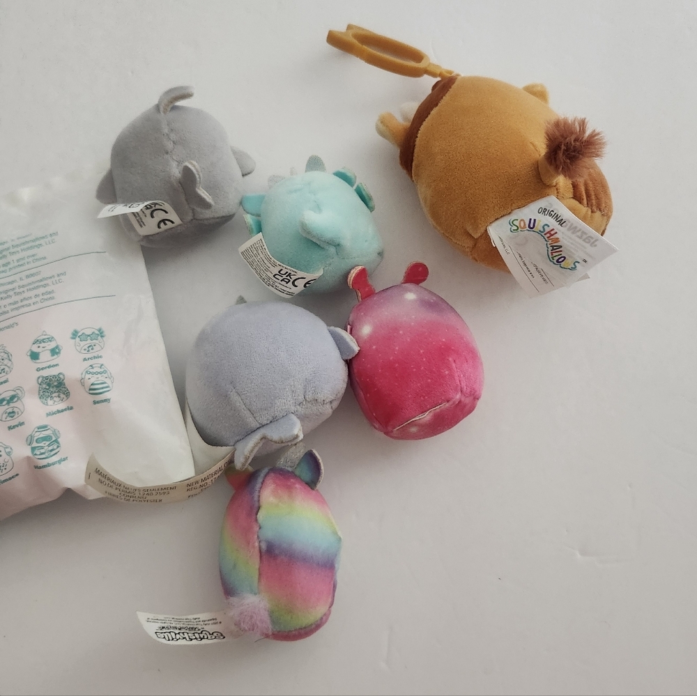 Mini Squishmallows - Picture 7 of 8